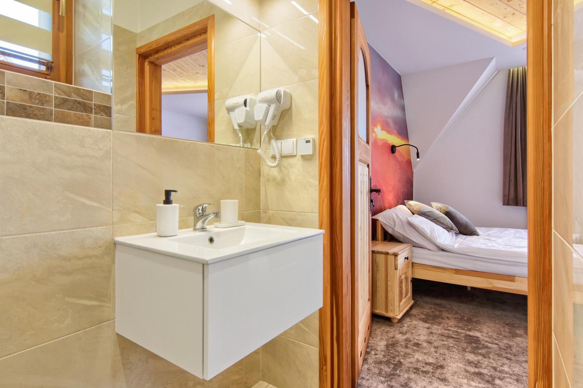 פורונין Modrzewiowa Apartamenty מראה חיצוני תמונה